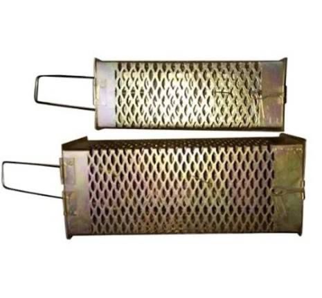 Pair of rectangular rat trap cages